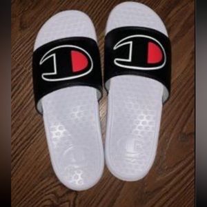 Men’s Champion Slides